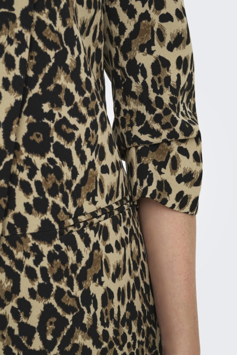 Only camel dames blazer | Close up