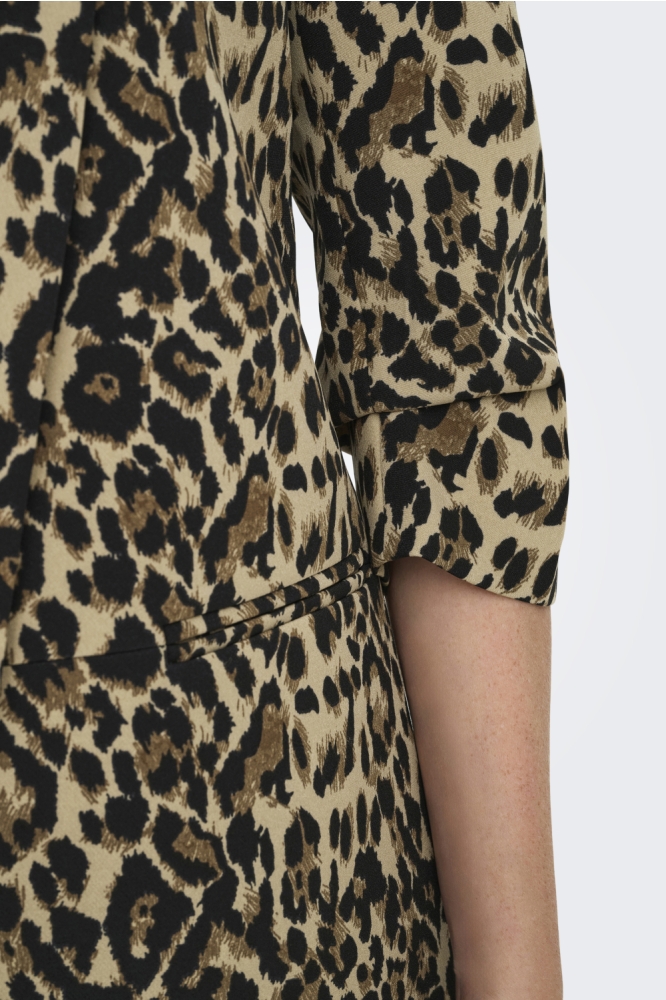 Only camel dames blazer | Close up