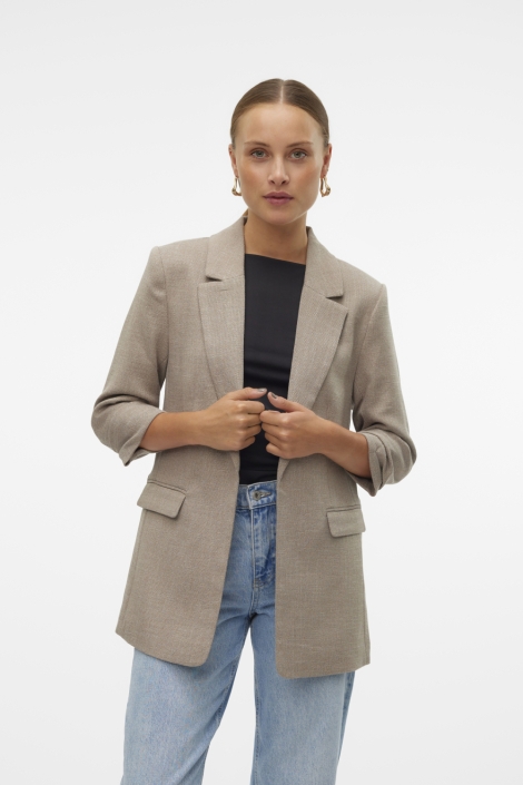Vero Moda camel dames blazer | Model vooraanzicht