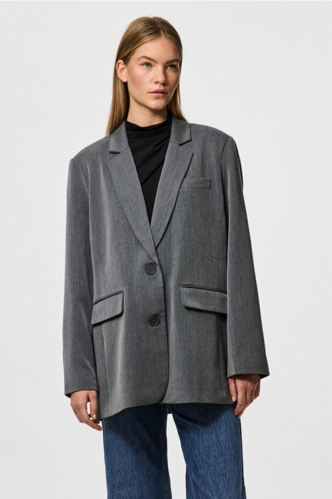 Pieces grijze dames blazer | Model vooraanzicht