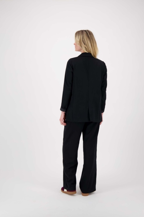 Zusss zwarte dames blazer | Model