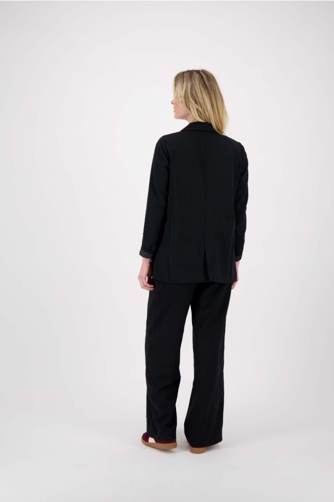 Zusss zwarte dames blazer | Model