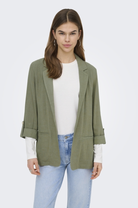 Only groene dames blazer | Model vooraanzicht