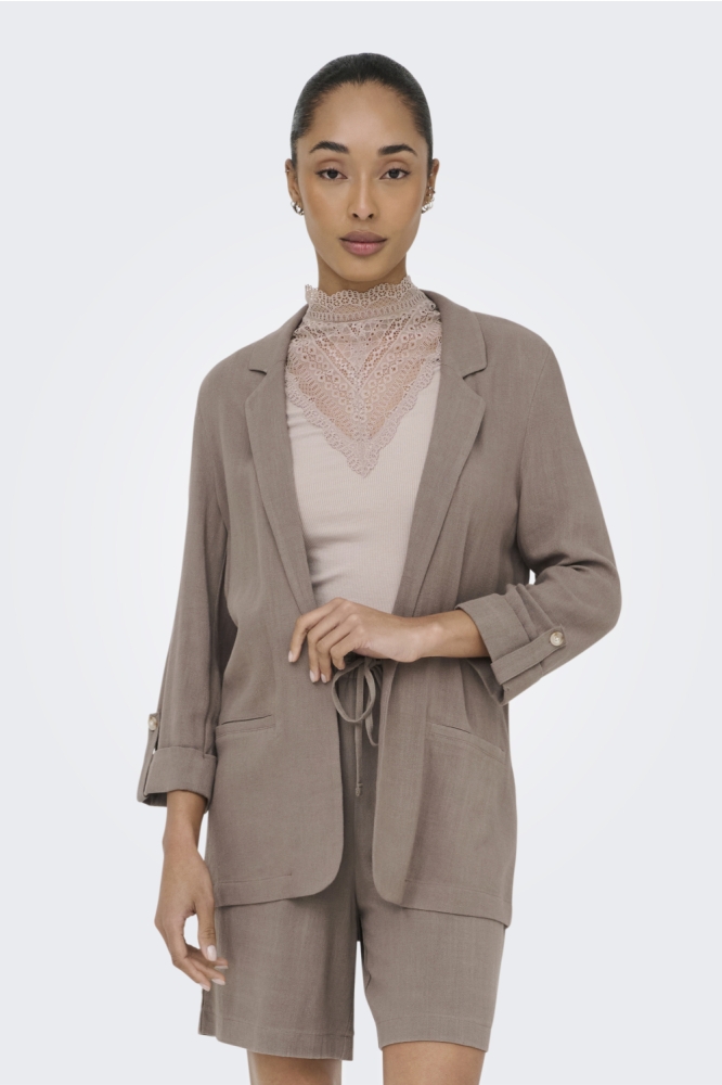 Only bruine dames blazer | Model vooraanzicht