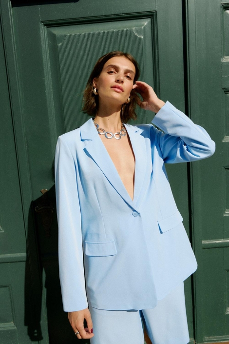 Vero Moda blauwe dames blazer | Sfeerbeeld, In situatie