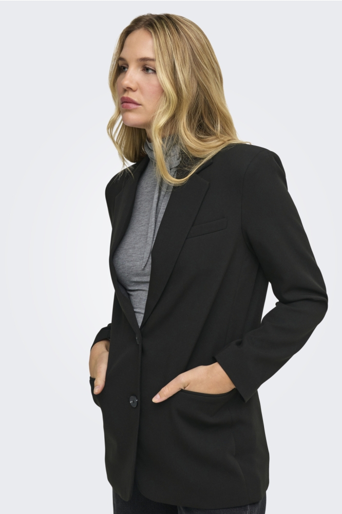 Jacqueline de Yong zwarte dames blazer | Model zijaanzicht