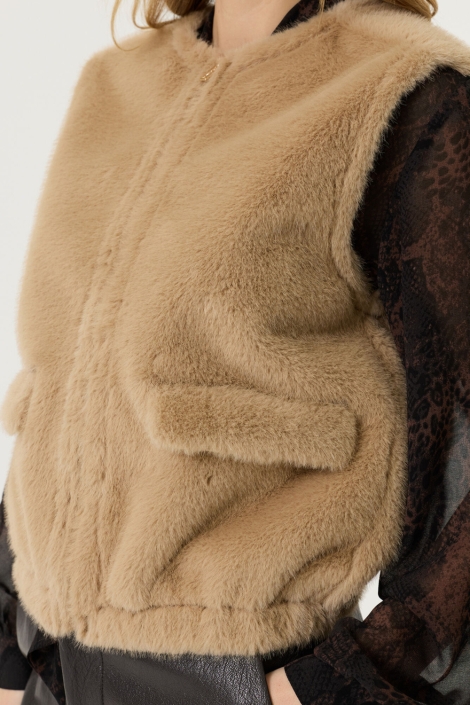 Garcia beige dames gilet | Close up