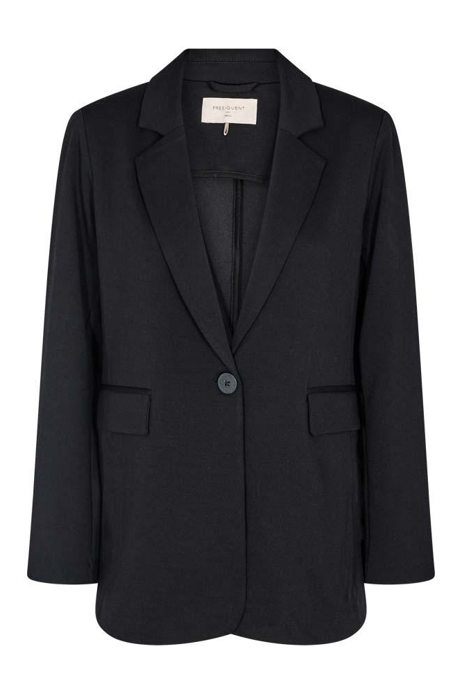 Freequent zwarte dames blazer | Model vooraanzicht