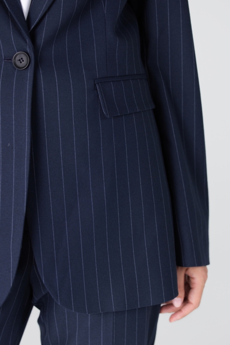 Juffrouw Jansen blauwe dames blazer | Close up