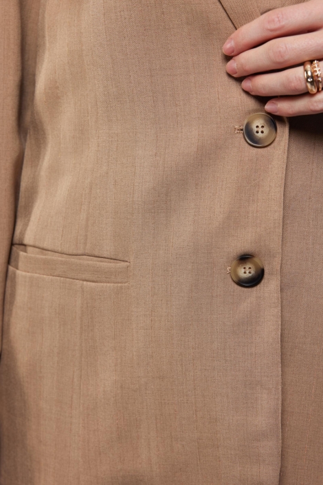 C&S The Label camel dames blazer | Close up