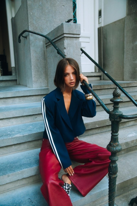 Refined Department blauwe dames blazer | Sfeerbeeld, In situatie