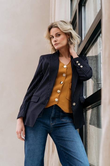 Zizo blauwe dames blazer | Model vooraanzicht