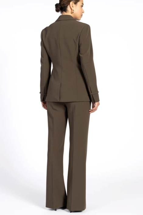 Aaiko groene dames blazer | Model achteraanzicht