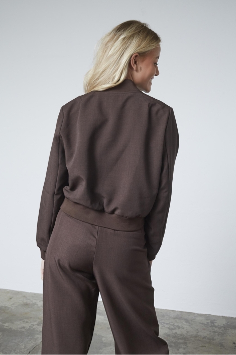 SisterS point bruine dames blazer | Model achteraanzicht