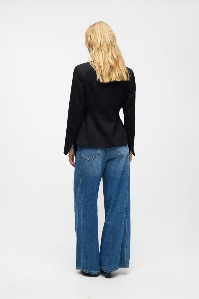 Object zwarte dames blazer | Model achteraanzicht