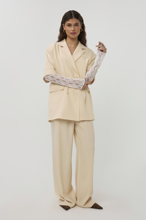 Studio Amaya gele dames blazer | Model