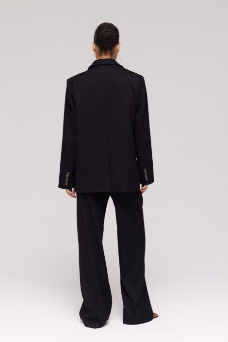 Harper & Yve zwarte dames blazer | Model