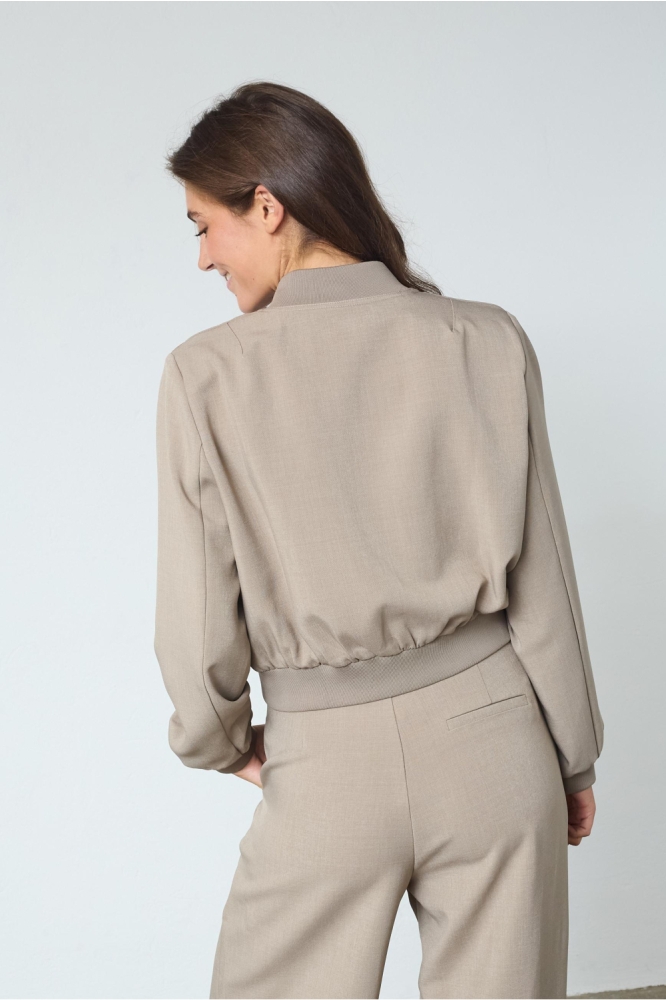 SisterS point camel dames blazer | Model achteraanzicht