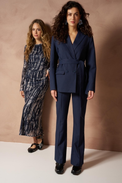 Lofty Manner blauwe dames blazer | Sfeerbeeld, In situatie