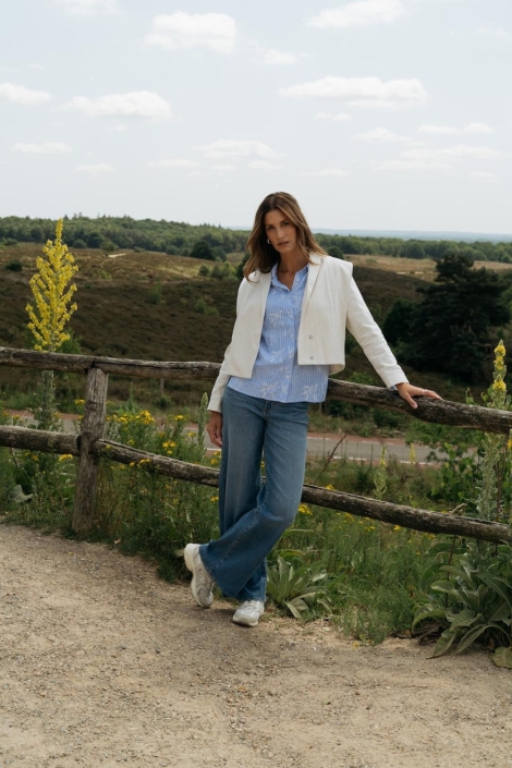 Maicazz ecru dames jas | Sfeerbeeld, In situatie