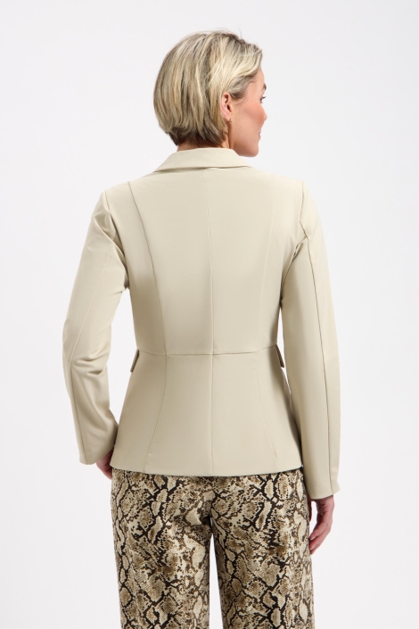 Lady Day beige dames blazer | Model achteraanzicht