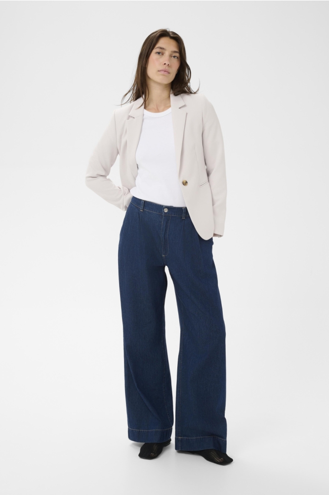 Part Two ecru dames blazer | Model