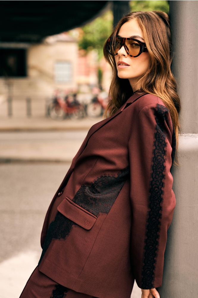 Lofty Manner bordeaux dames blazer | Sfeerbeeld, In situatie