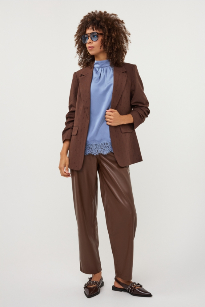 EsQualo bruine dames blazer | Model
