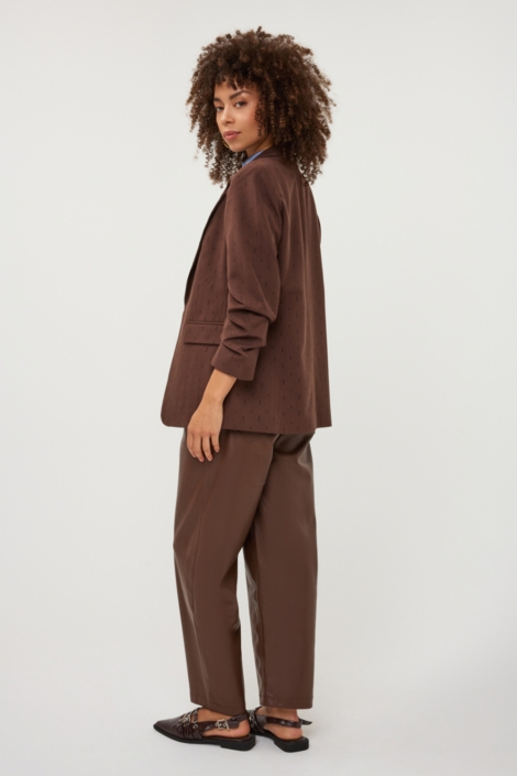 EsQualo bruine dames blazer | Model