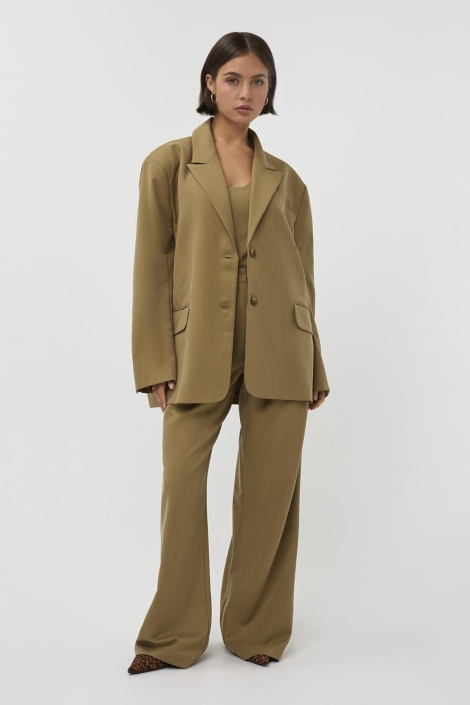 Studio Amaya groene dames blazer | Model