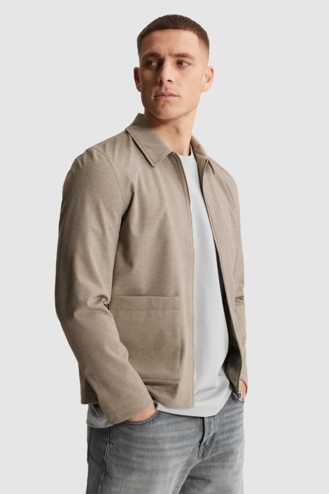 Cast Iron taupe heren vest | Model zijaanzicht