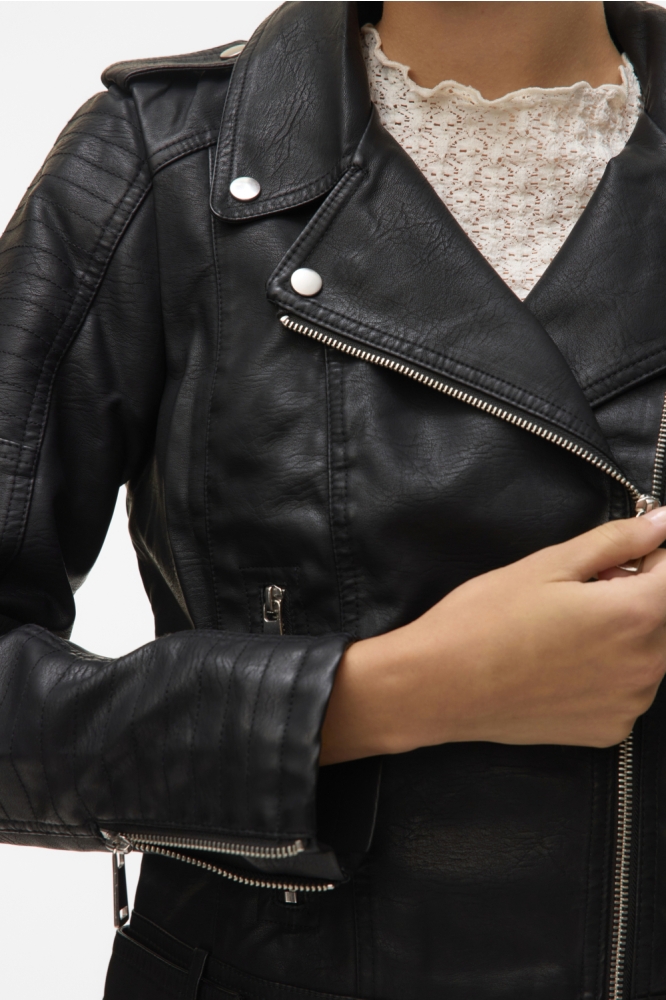 Vero Moda zwarte dames jas | Close up