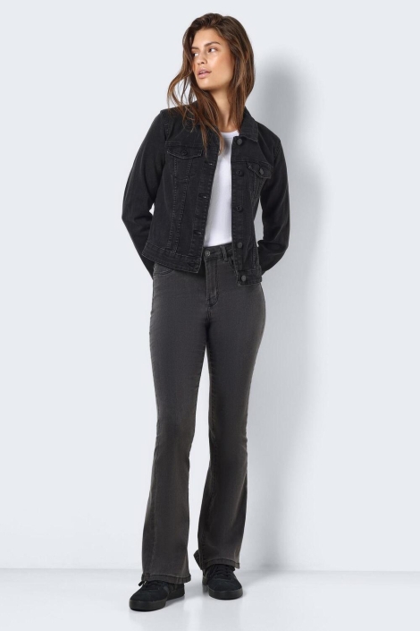 Noisy may zwarte dames jas | Model