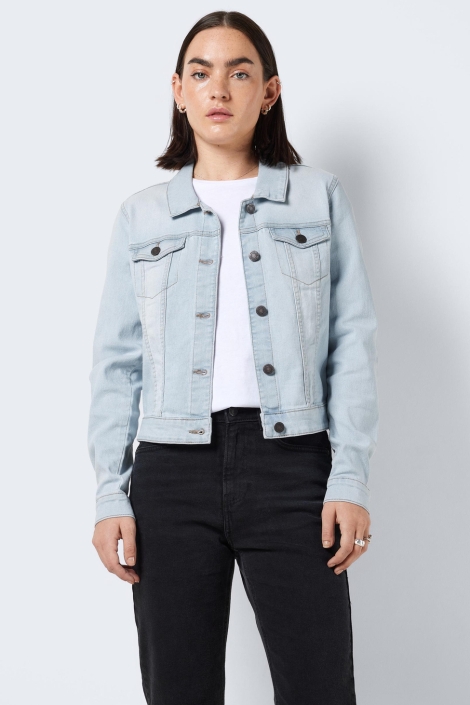 Noisy may blauwe dames jas | Model vooraanzicht