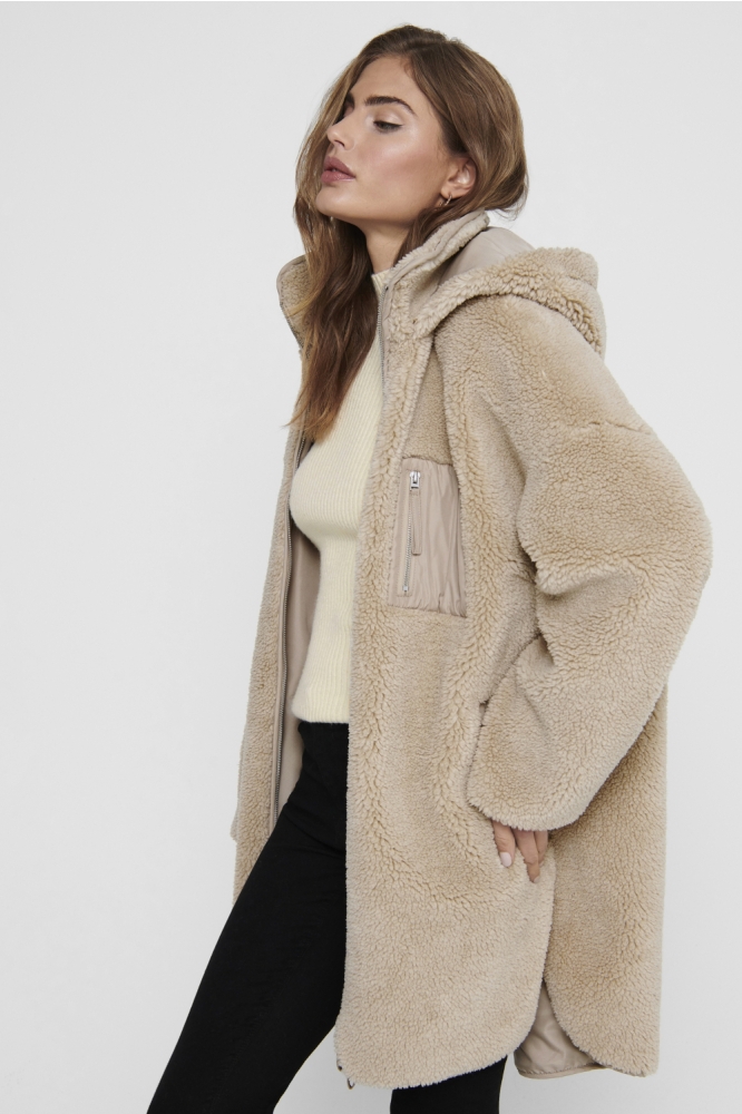 Only beige dames jas | Model zijaanzicht