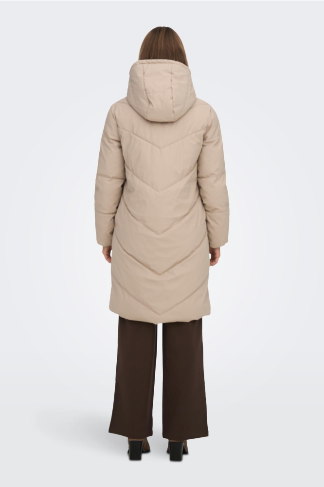Jacqueline de Yong beige dames jas | Model achteraanzicht
