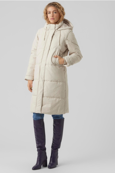 Vero Moda beige dames jas | Model vooraanzicht