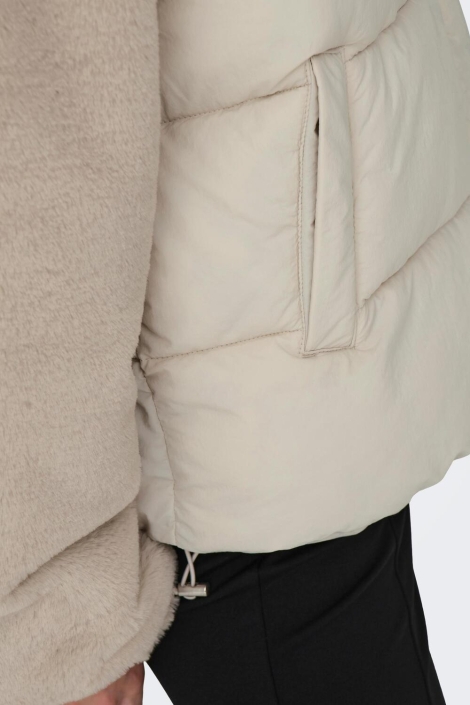 Only beige dames jas | Close up