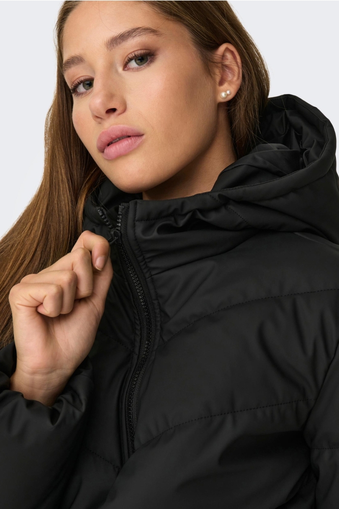 Jacqueline de Yong zwarte dames jas | Unique Selling Point