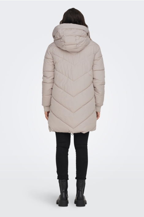 Jacqueline de Yong beige dames jas | Model achteraanzicht