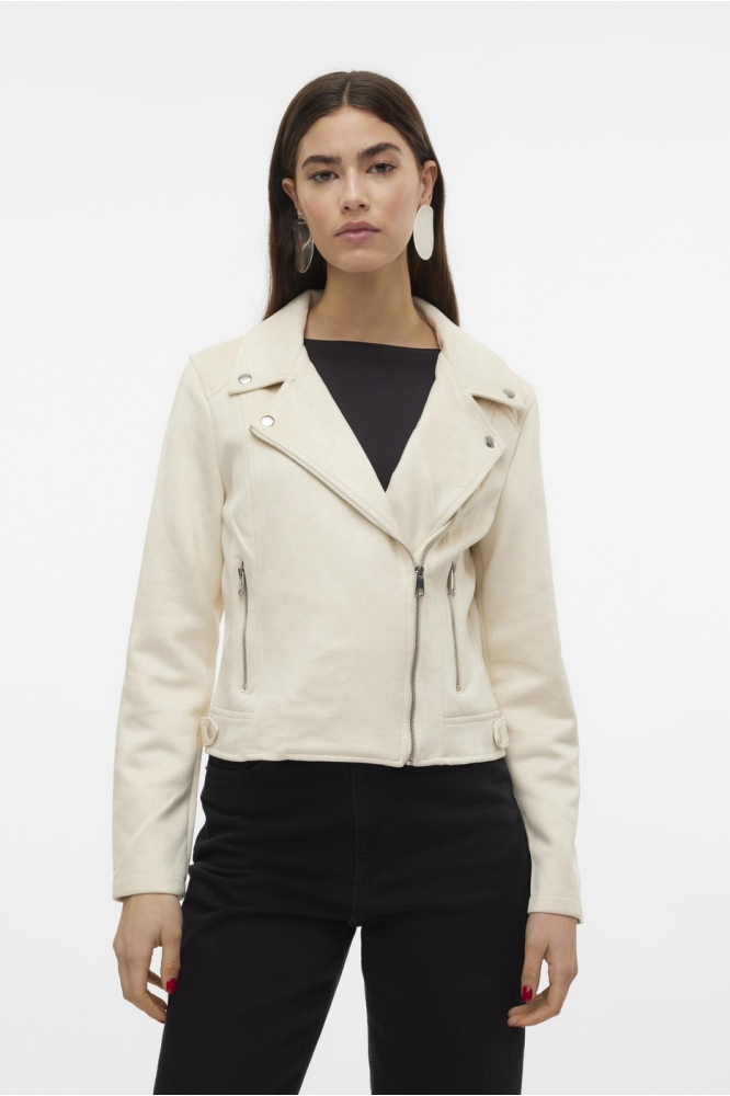 Vero Moda beige dames jas | Model vooraanzicht