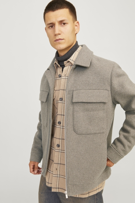 Jack & Jones beige heren jas | Model vooraanzicht