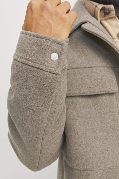 Jack & Jones beige heren jas | Close up