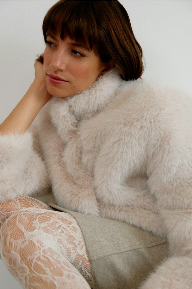 Vero Moda beige dames jas | Close up