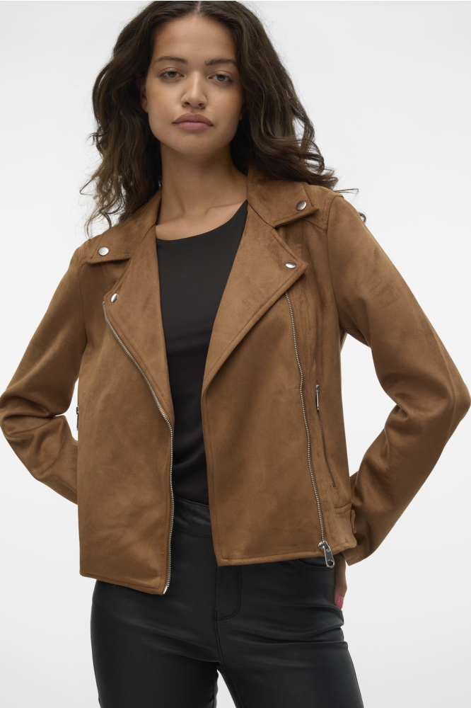 Vero Moda cognac dames jas | Model vooraanzicht