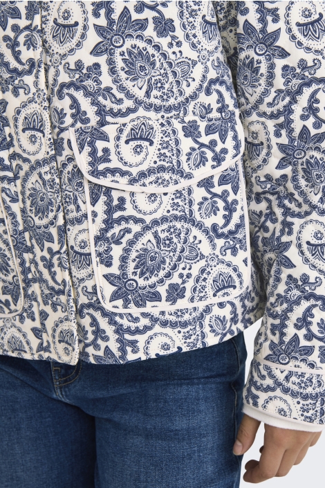 Only witte dames vest | Close up