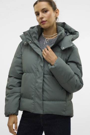 Vero Moda Jas VMGRETAKYLIE SHORT COATED JACKET NO 10311315 Balsam Green