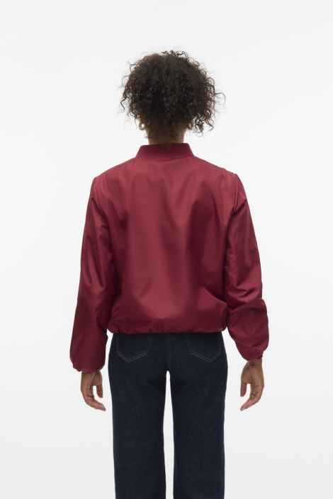 Vero Moda bordeaux dames jas | Model achteraanzicht