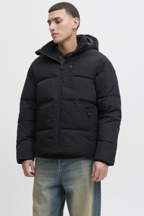 Jack & Jones zwarte heren jas | Model vooraanzicht