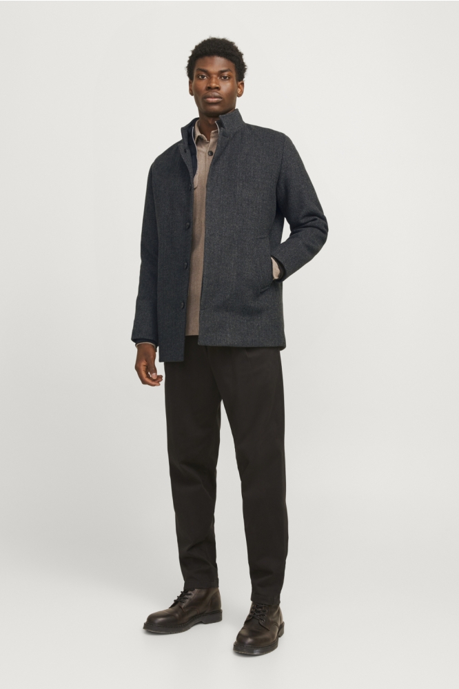 Jack & Jones grijze heren jas | Model